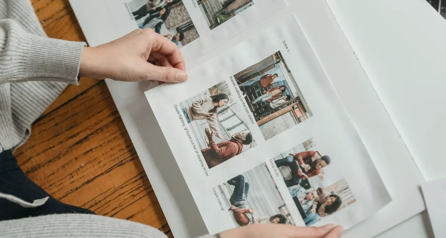 What We Mean by a Caption That Looks After the Picture